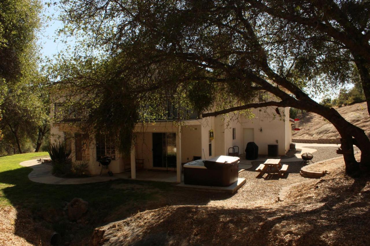 Mountain Majesty With Hot Tub, Pool Table, Generator, Ev Hookup Villa Oakhurst Eksteriør bilde