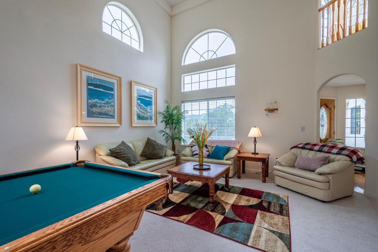Mountain Majesty With Hot Tub, Pool Table, Generator, Ev Hookup Villa Oakhurst Eksteriør bilde